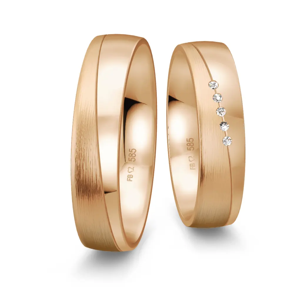 Trauringe aus Roségold mit 5 Diamanten Polierung und Mattierung