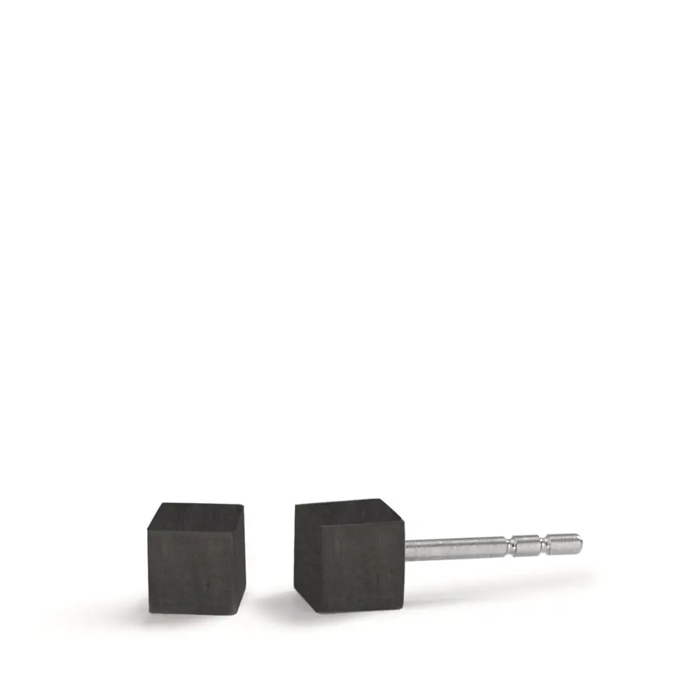 Ohrstecker aus Carbon in quadratischer Form