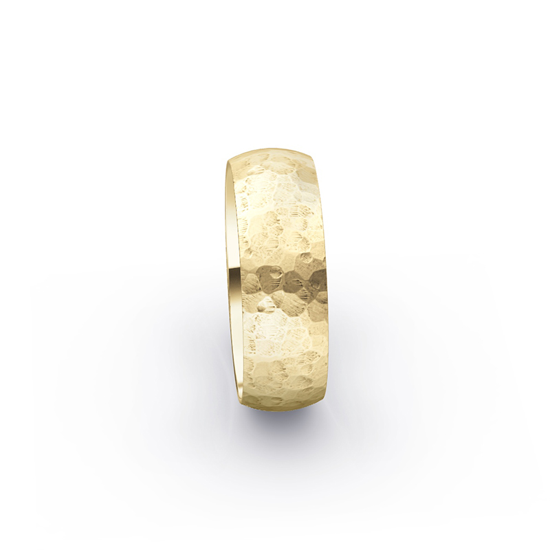 Eheringe aus gehämmertem Gelbgold mit Diamanten, in 6 mm Breite