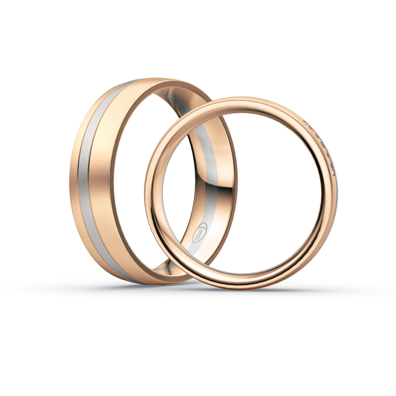 Aufnahme von Eheringen aus Palladium 500/Rosègold mattiert mit zwölf weißen runden Diamanten 