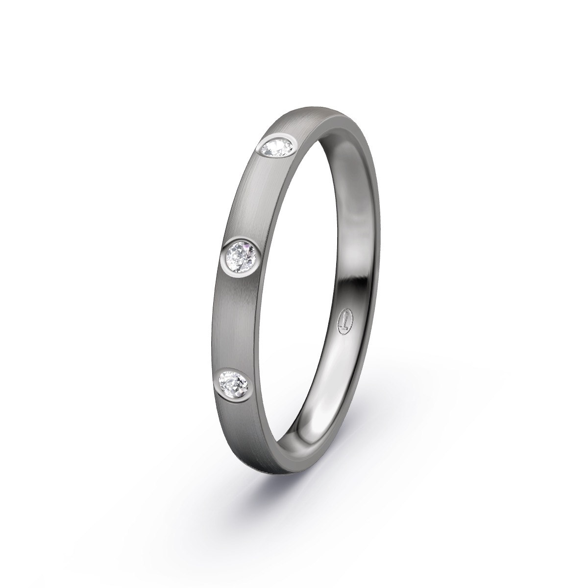 Längsmattierter Vorsteckring aus Titan mit drei weißen W/SI Diamanten 9142