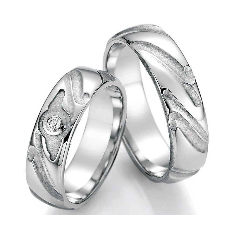 Eheringe Trauringe strukturiert aus Silber 925 mit Diamant Ruesch Collection Nowotny 55/30090-060