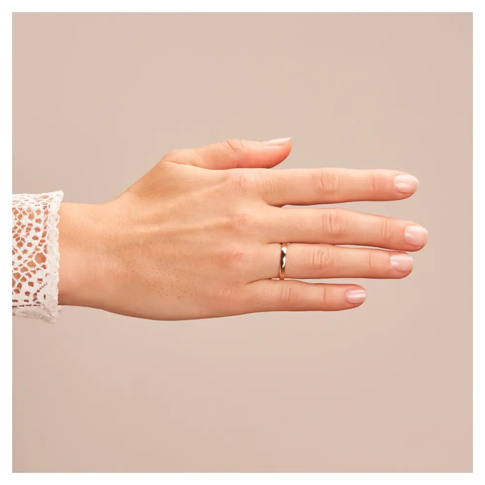 Roségold Ehering poliert mit Diamanten in 2,5 mm auf Hand