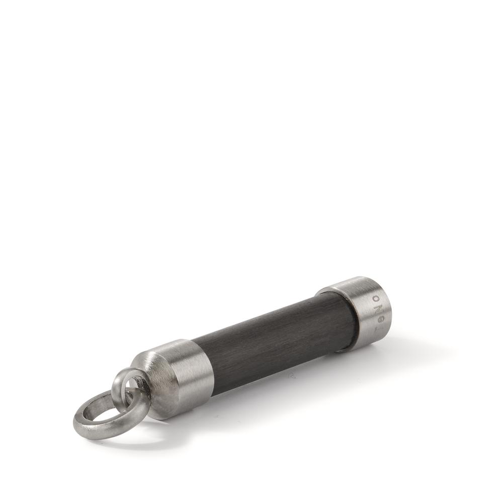 Anhänger aus Edelstahl mit Carbon mattiert