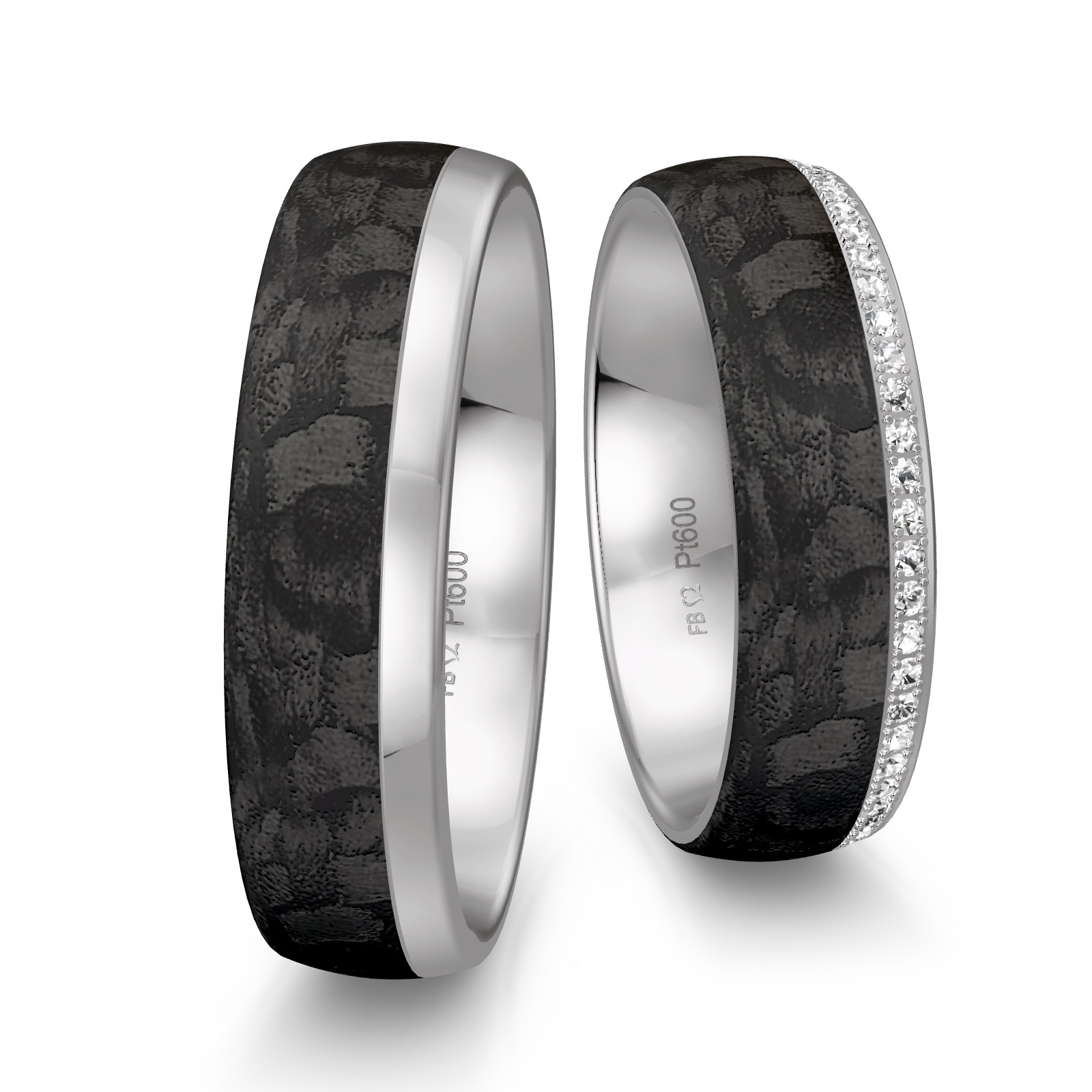 Eheringe aus Platin und Carbon mit vielen Diamanten