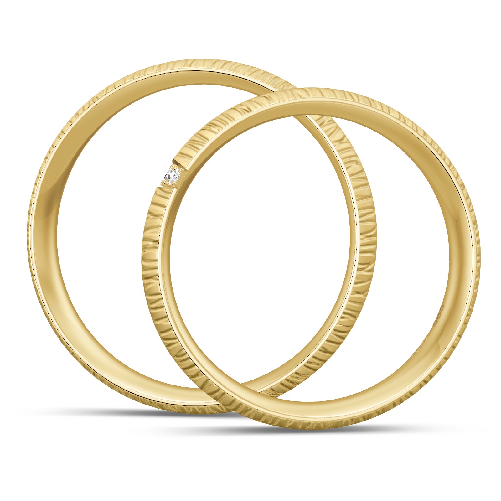 Eheringe aus Gelbgold mit 3 Diamanten und besonderer Struktur mit Rillen in Seitenansicht