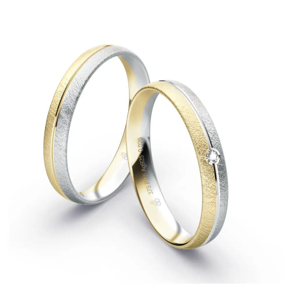 Plagentum und Gelbgold Eheringe mit Eismattierung und Labor Diamanten