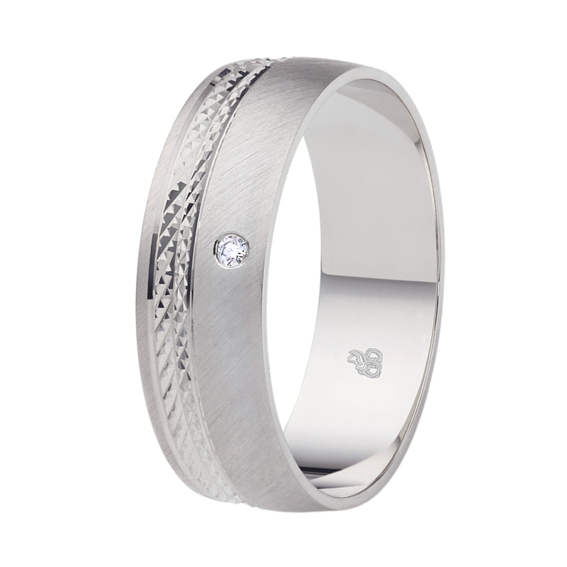 Quermattierter Platin Ehering mit gemustertem Streifen und Diamanten