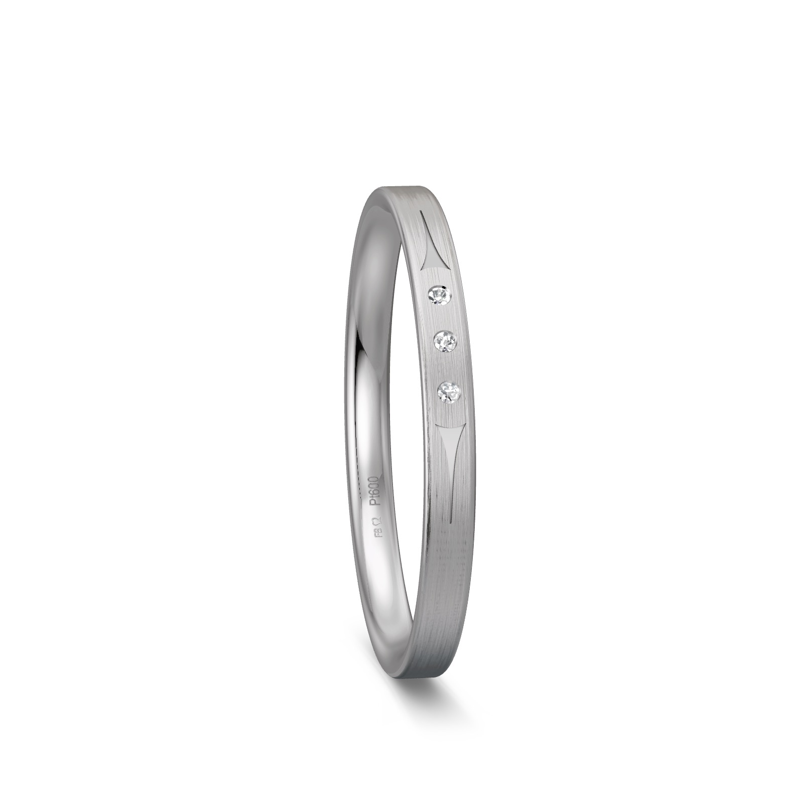 Mattierter Platin Ehering mit drei Diamanten und Dreiecksmuster