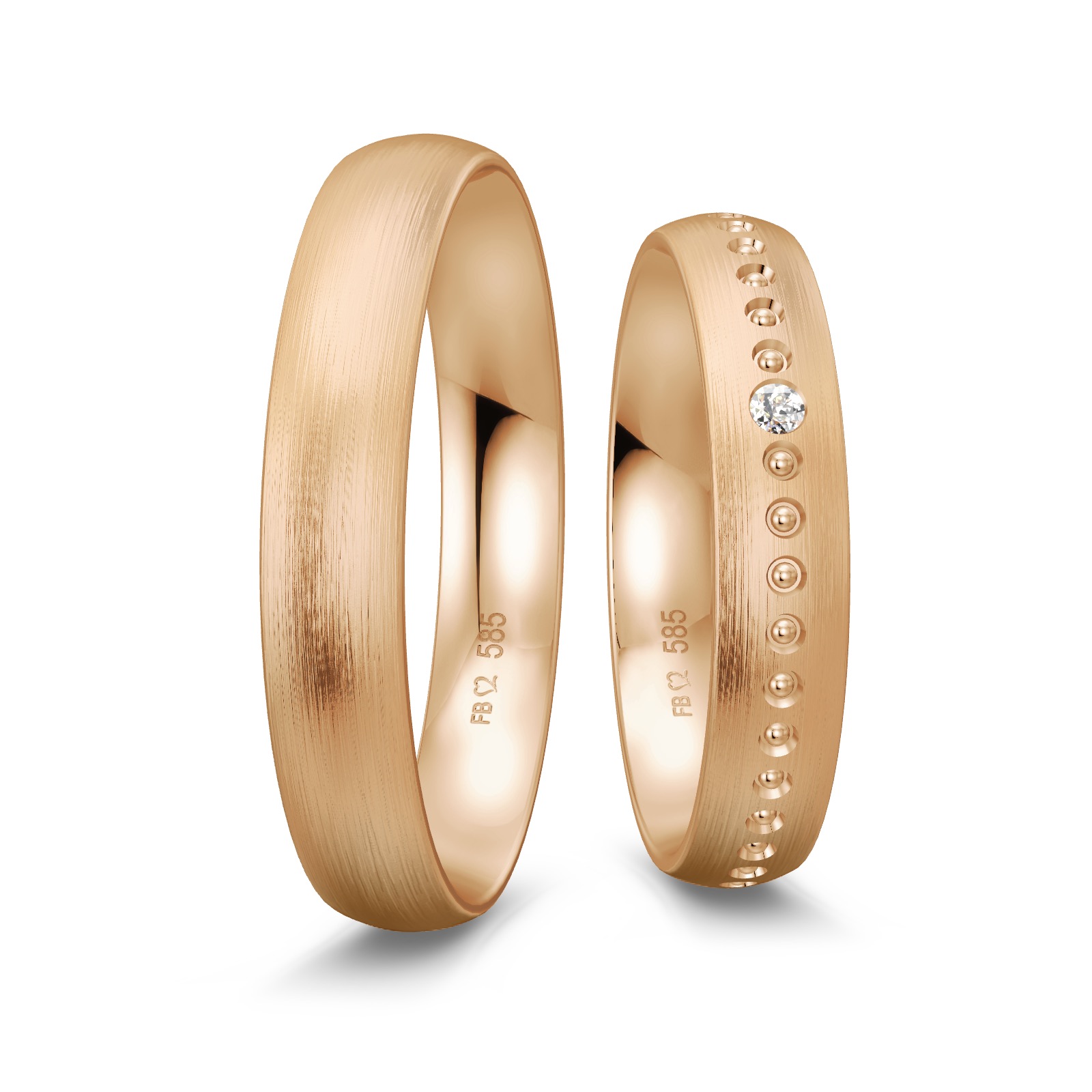 Längsmatte Eheringe aus Rosègold mit Diamanten und Millgriff Muster