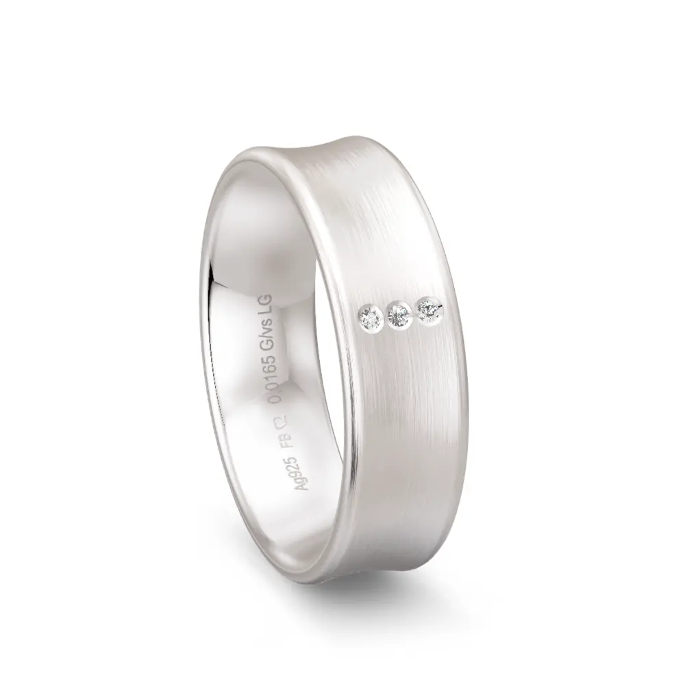 Konkaver Trauring aus mattem 925er Silber mit 3 Labor Diamanten