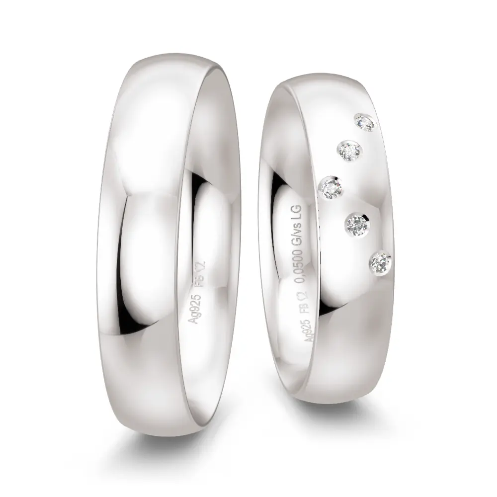 Eheringe aus glänzendem Silber 925 mit 5 Labor Diamanten