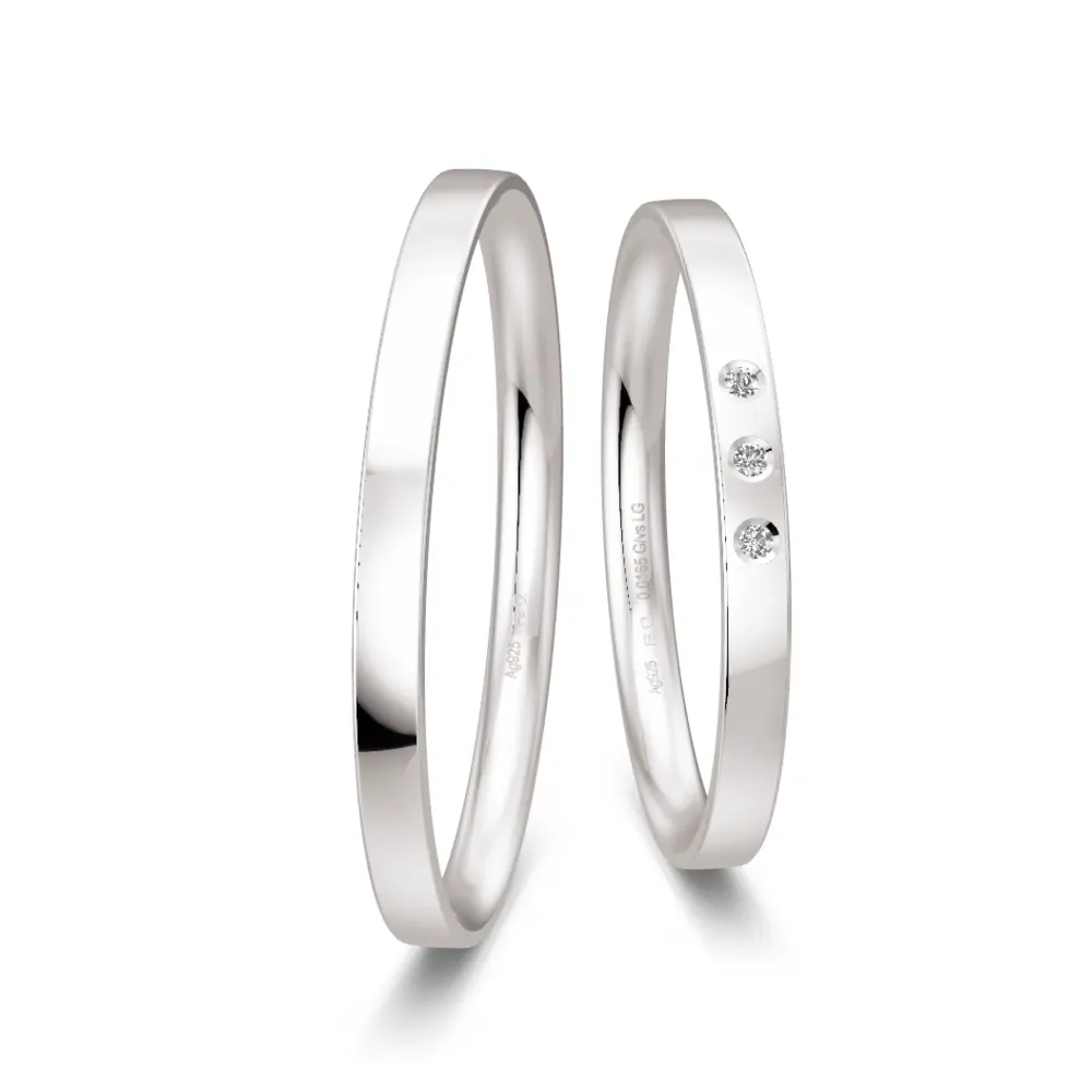 Silber Eheringe poliert, schmal mit 3 Labor Diamanten