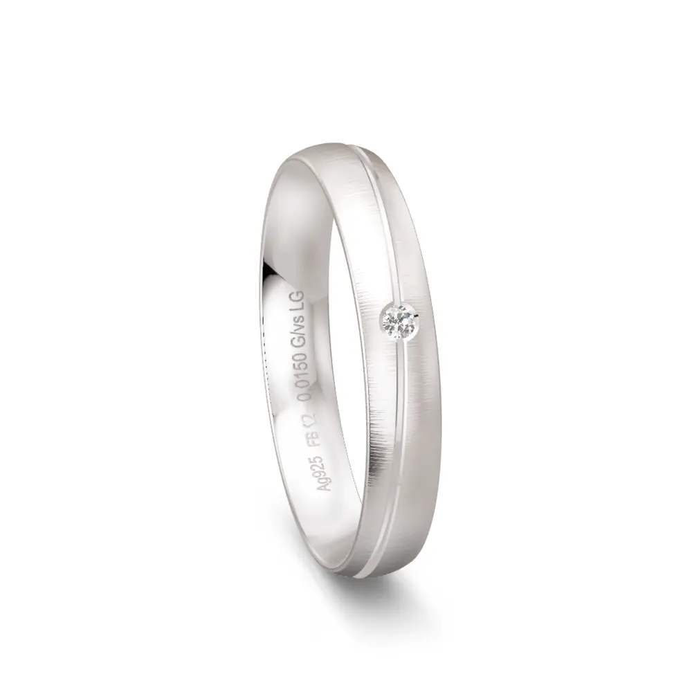 Quermatter Trauring aus Silber 925 mit Labor Diamanten