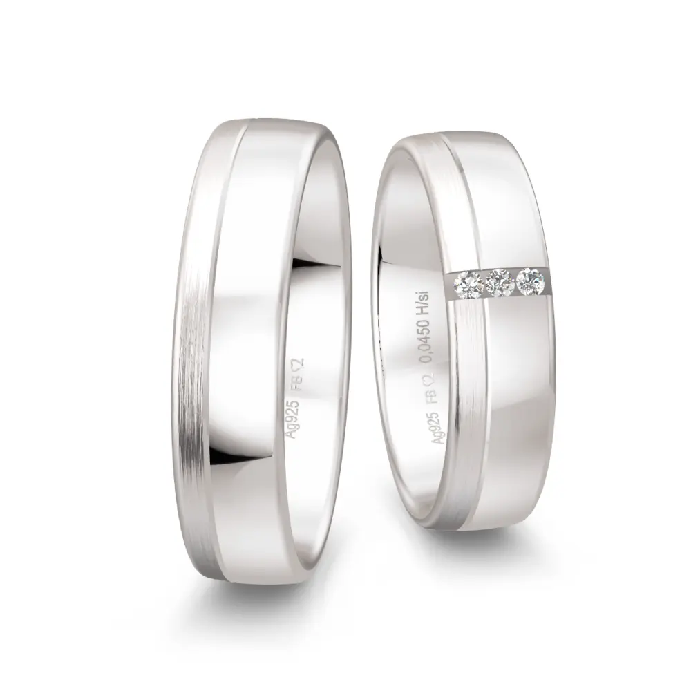 Silber 925 Eheringe mit Polierung und mattem Streifen und 3 Diamanten