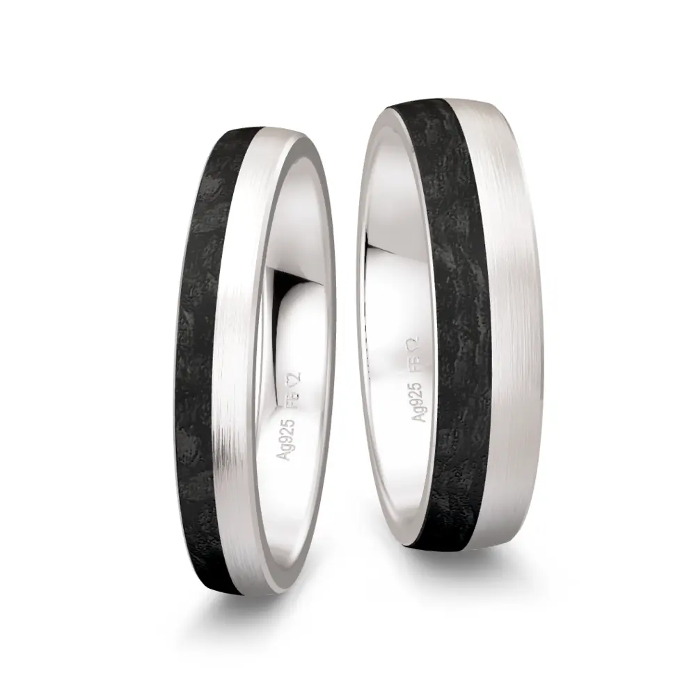 Einmalige 925er Silber Trauringe mit Carbonstreifen in zwei Breiten