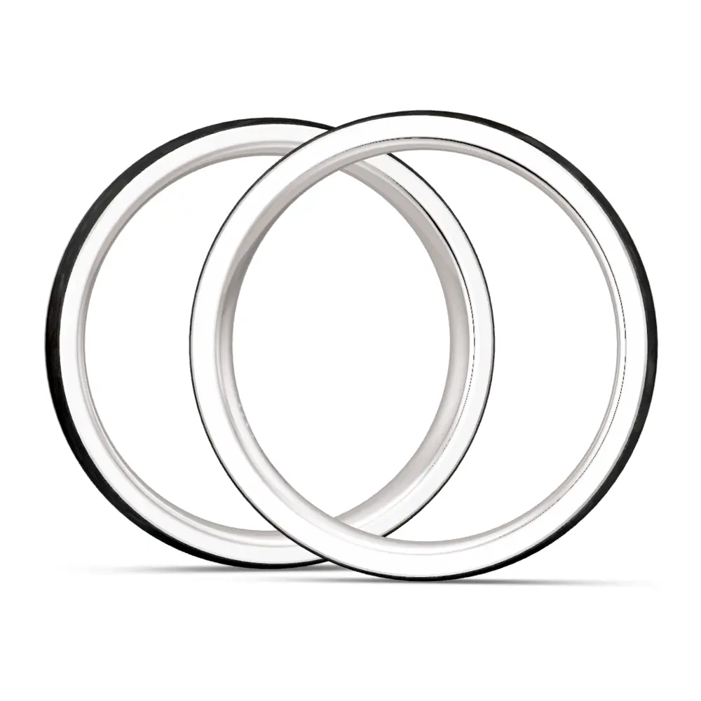 Einmalige 925er Silber Trauringe mit Carbonstreifen in zwei Breiten seitlich