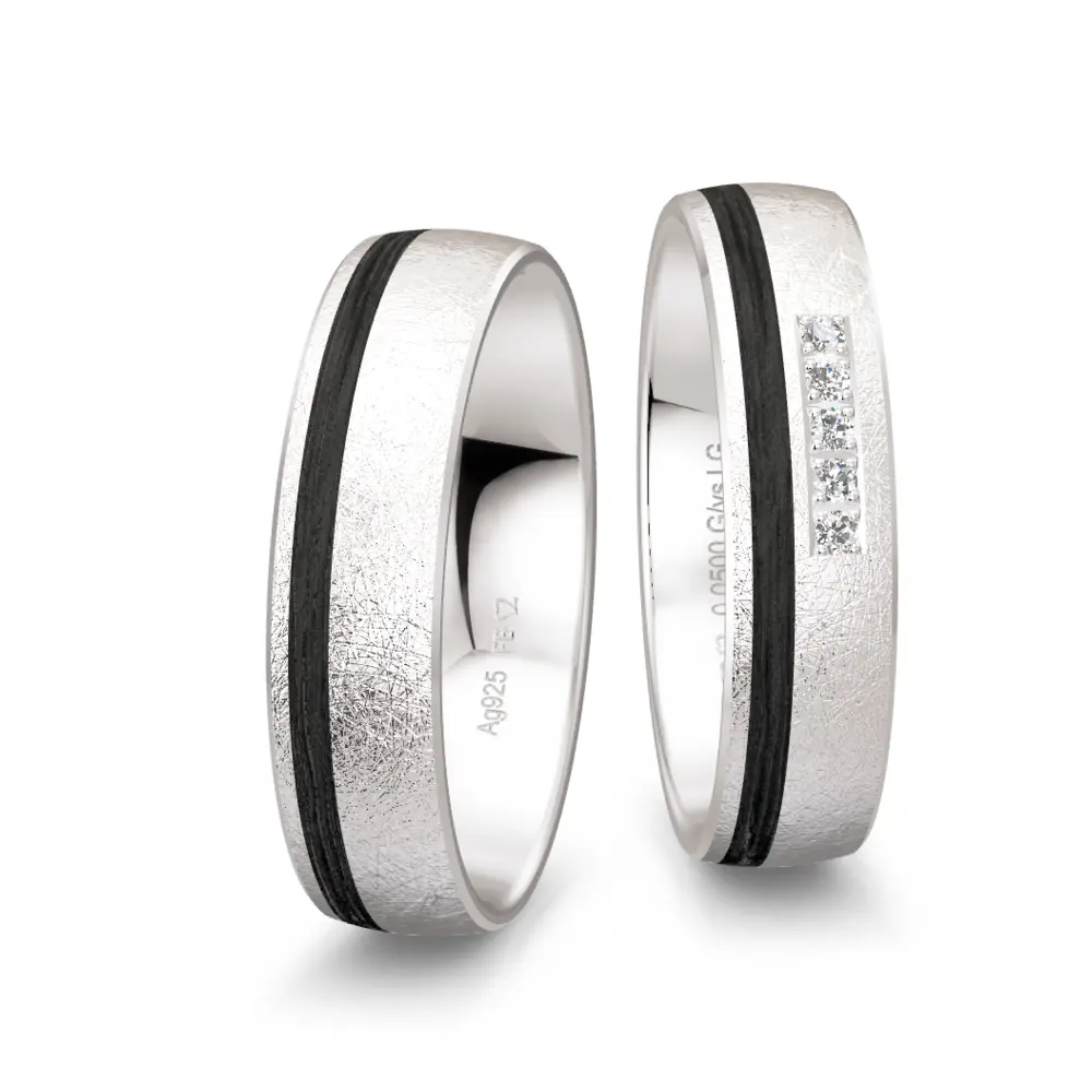 Silber 925er Trauringe mit 5 Labor Diamanten und Eismattierung