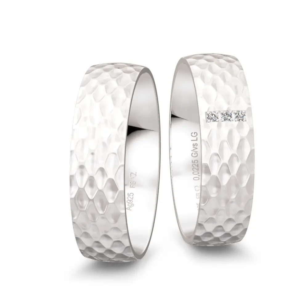 925er Silber Trauringe mit Hammerschlag Struktur und Labor-Diamanten