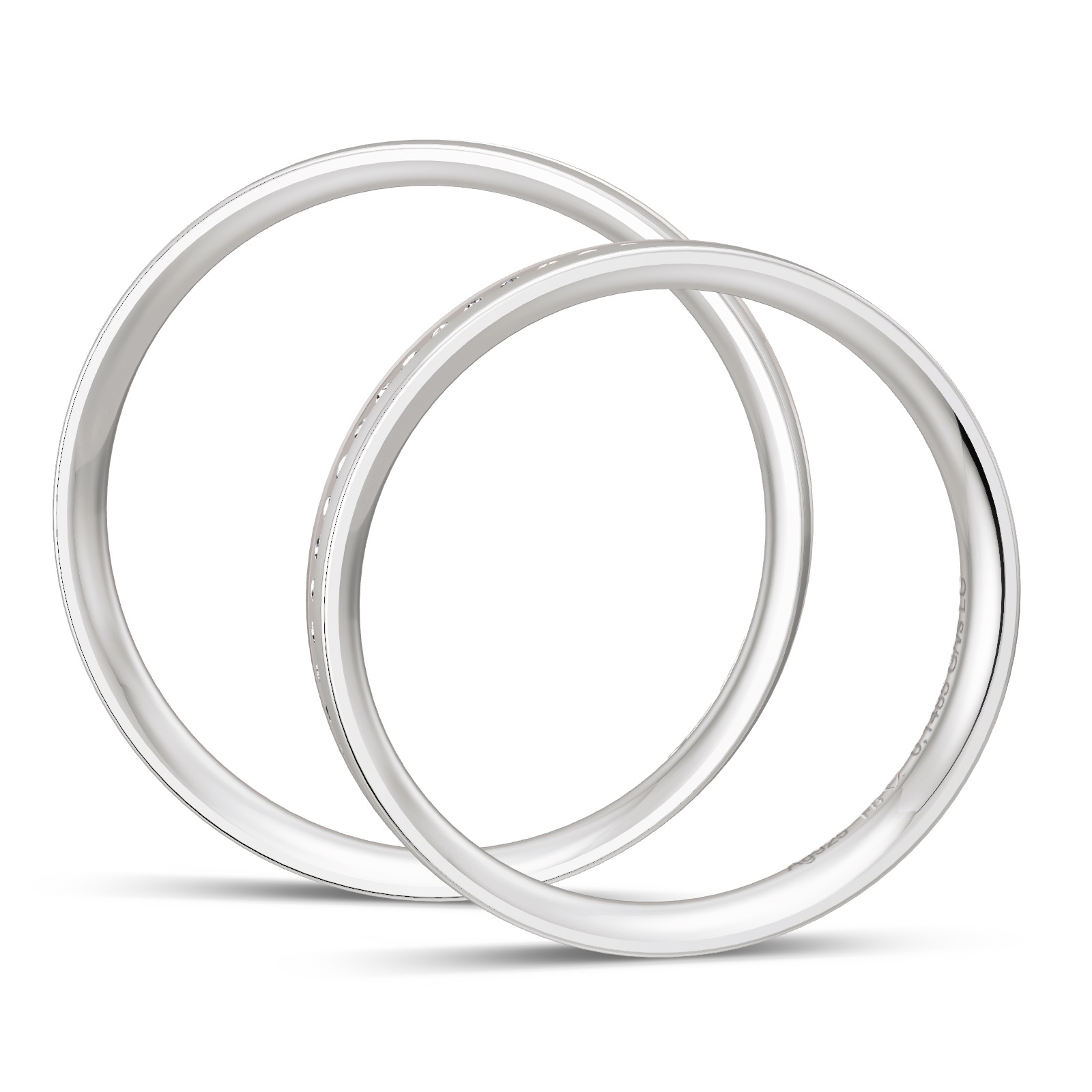 Eheringe aus Silber in Mattierung und Polierung mit Diamantenband in Seitenansicht