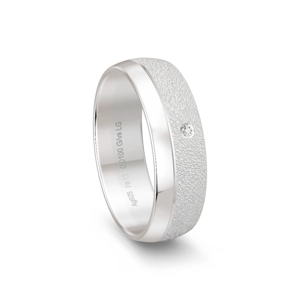 925er Silber Trauring in Strukturierung und Polierung mit Labor-Diamanten