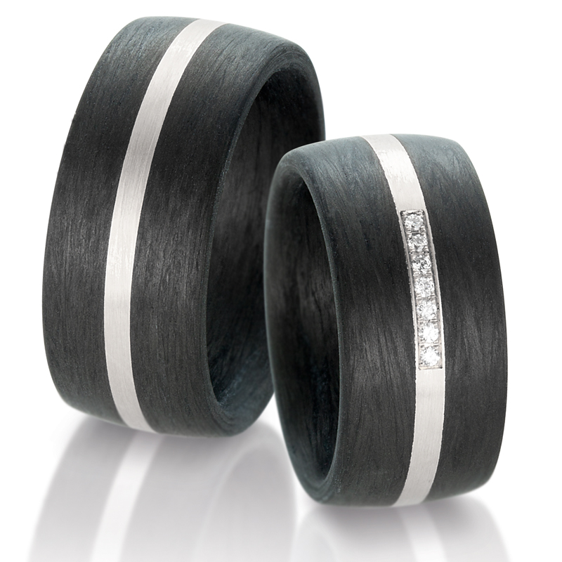 Breite Partnerringe Eheringe Carbon mit einem  Weißgold 585 Streifen und Brillanten 59316/003/005/N5