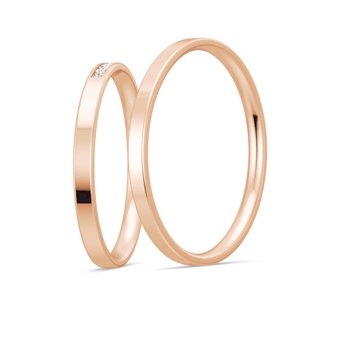 Aufnahme von Eheringen aus Roségold mit Diamanten in Polierung