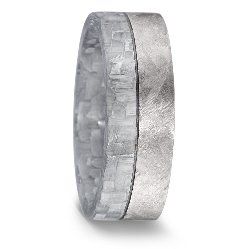 Aufnahme von Grey Carbon & Titan Trauringen mit fünf Diamanten und Strukturierung