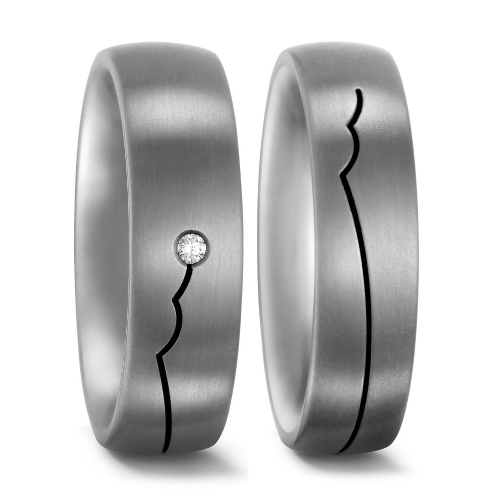 Mattierte Partnerringe Trauringe aus Titan von Titan Factory Weiße Brillanten nickelfrei 51866