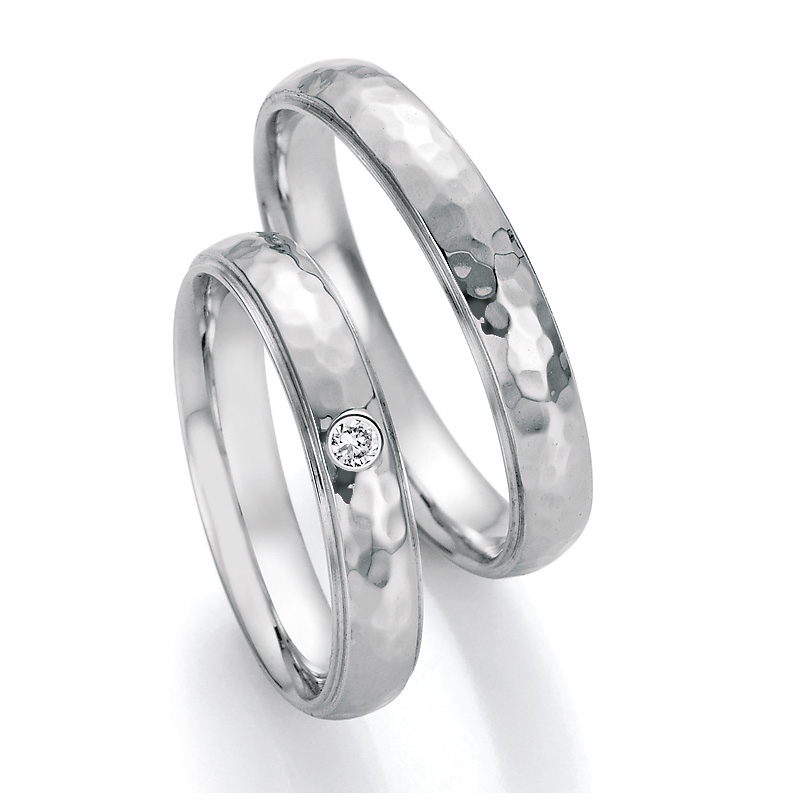 Eheringe Trauringe aus Stahl mit Diamant Ruesch Collection Nowotny 88/22090-039