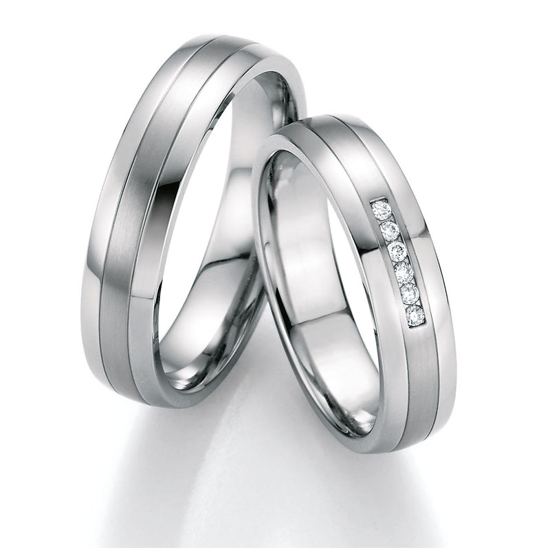 Eheringe Trauringe aus Stahl mit Diamant Ruesch Collection Nowotny 88/20070-050