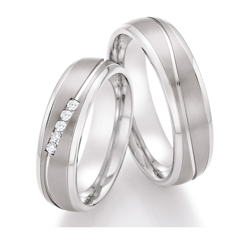 Eheringe Trauringe aus Titan mit Diamant Ruesch Collection Nowotny 77/21110-060