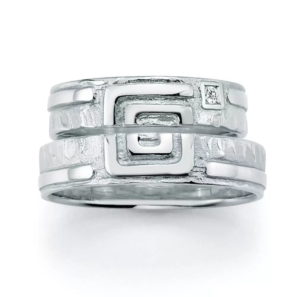 Silber 925 Eheringe Trauringe mit Diamanten und ringübergreifendem Muster aneinander