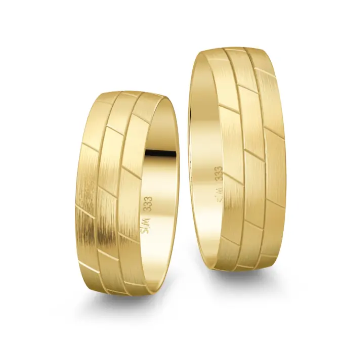 Gelbgold Eheringe mit geometrischem Muster und Mattierung