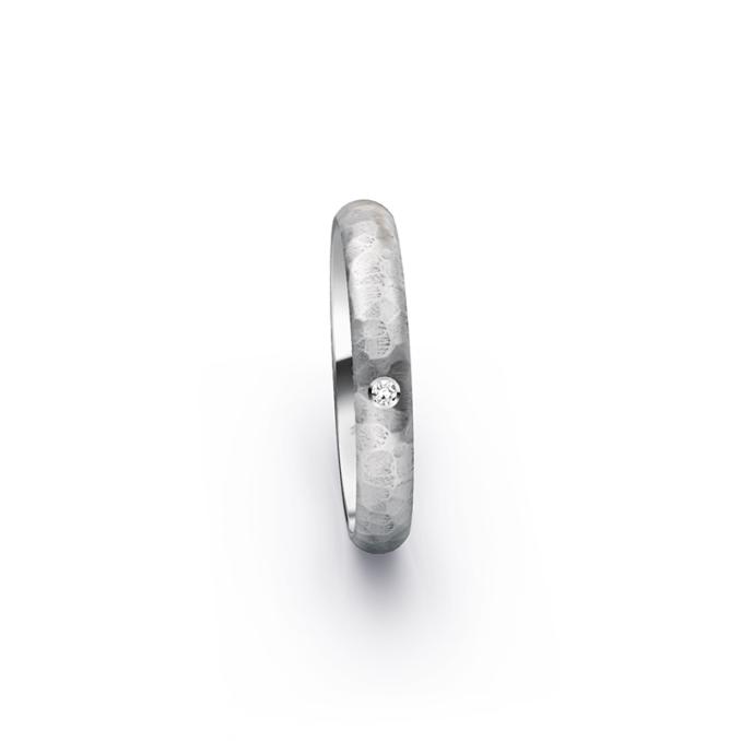 Tolle Eheringe aus Palladium 500 mit Diamanten und besonderer Oberfläche 5063