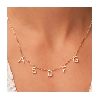 Buchstaben-Halskette aus vergoldetem Silber 925 mit Zirkoniasteinen