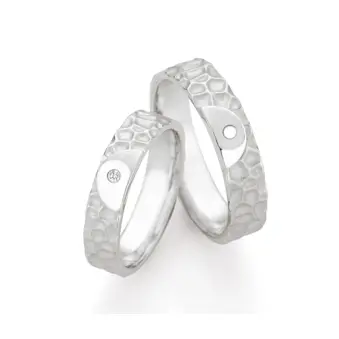 Eheringe aus 925er Silber mit ringübergreifendem Yin & Yang-Symbol 