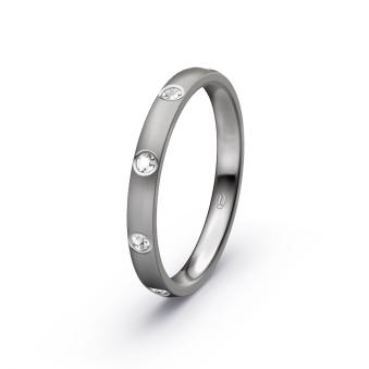 Vorsteckring längsmattiert aus Titan mit 5 gleichgroßen W/SI Diamanten  9143