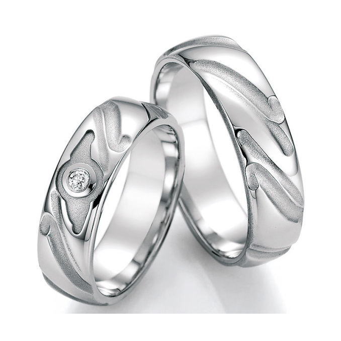 Eheringe Trauringe strukturiert aus Silber 925 mit Diamant Ruesch Collection Nowotny 55/30090-060