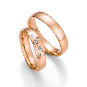 Aufnahme der Rotgold Trauringe mit 5 Diamanten in Muster