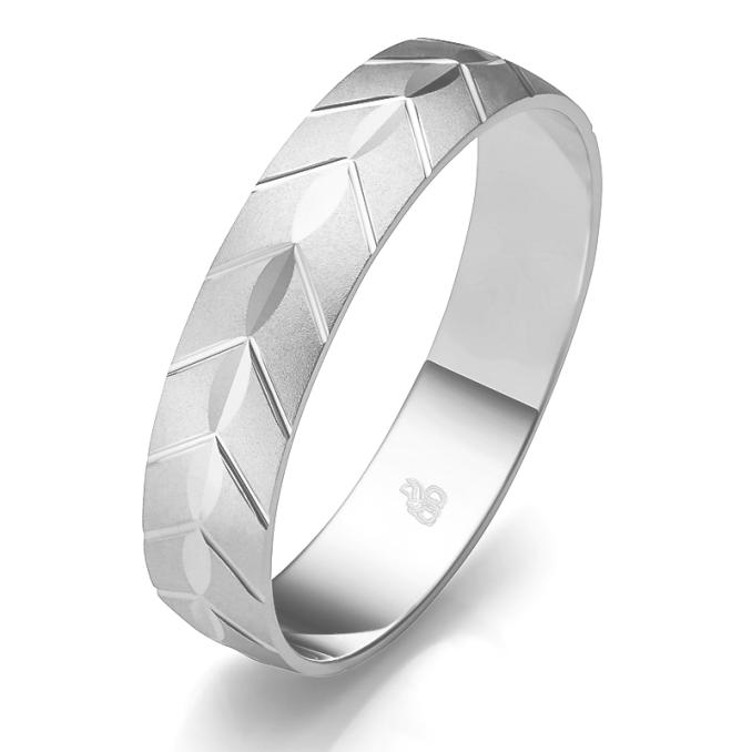 Trauring aus Weißgold mit Kerben-Ornament und Sandmattierung