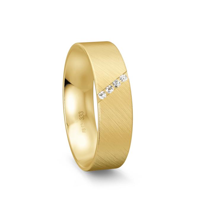 Gelbgold Ehering mit 4 Diamanten und strichtmatter Oberfläche