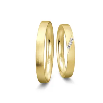 Matte schmale Gelbgold Eheringe mit 3 Diamanten