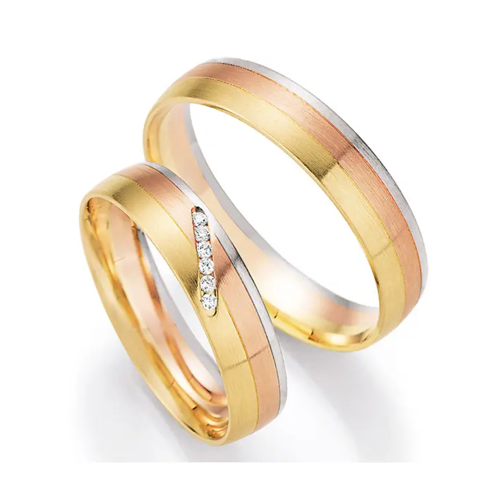 Eheringe aus Weiß-,Gelb- & Rotgold mit Diamanten in Sonnenuntergang-Optik