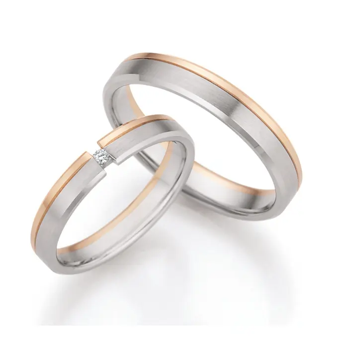 Matte und polierte Palladium 500 und Champagne Gold Eheringe mit Diamanten in Spannfassung