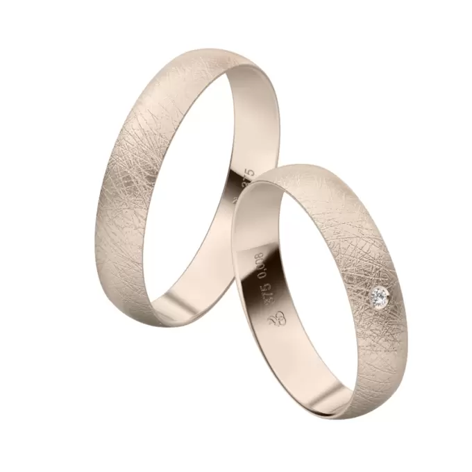 Herbstgold Eheringe mit 0,01 Karat Diamanten in 4 mm