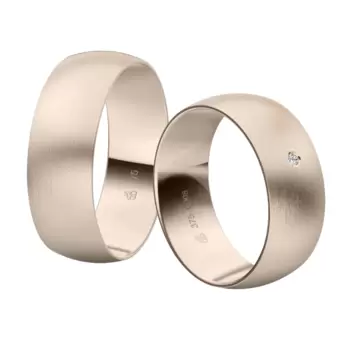 Eheringe aus längsmattiertem Herbstgold mit 0,01 Karat Diamanten