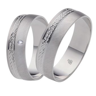 Quermattierte Palladium 500 Eheringe mit gemustertem Streifen und Diamanten