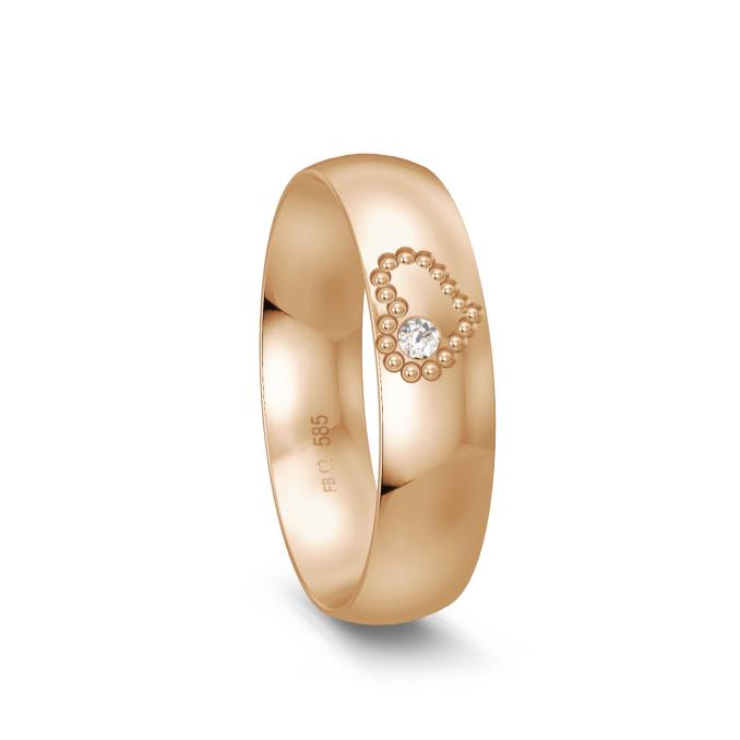 Polierter Ehering aus Roségold mit Diamanten und Herzmuster