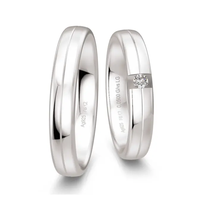 Trauringe aus Silber mit Rille und Labor Diamant in 0,05 Karat Vertiefung